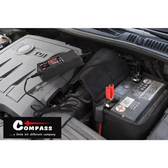 Compass automatická nabíjačka autobatérií 1–120 Ah (4 A)