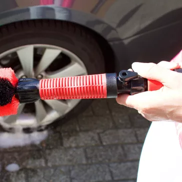   Umývacia kefa na kolesá Pingi Premium V2 Wheel Brush - prietoková