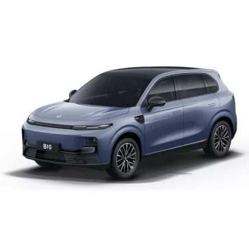 LEAPMOTOR B10 VANIČKA DO KUFRA (2025-)