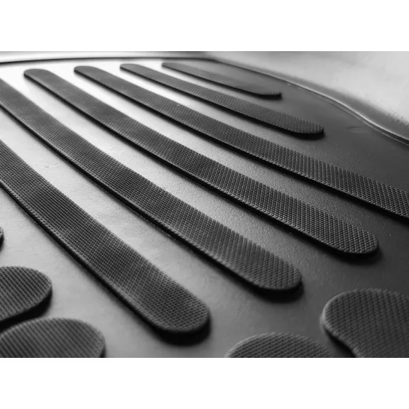 MERCEDES-BENZ AMG GT4 COUPE (X290) VANIČKOVÉ AUTOROHOŽE (2018-)