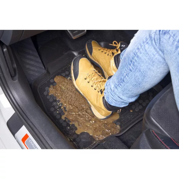 ALFA ROMEO TONALE VANIČKOVÉ AUTOROHOŽE (2022-)
