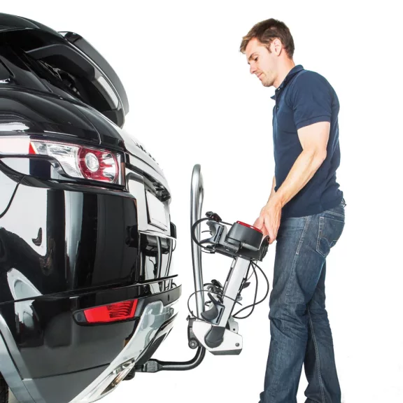 Nosič bicyklov na ťažné zariadenie Yakima JustClick 3