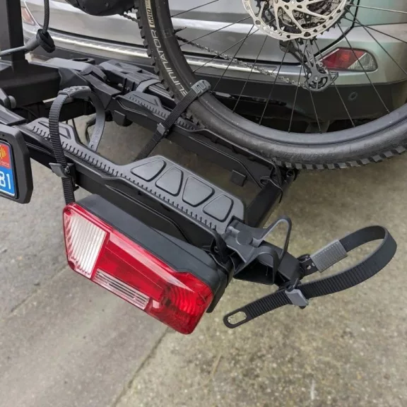 Nosič elektrobicyklov na ťažné zariadenie BuzzRack Scorpion Pro 2