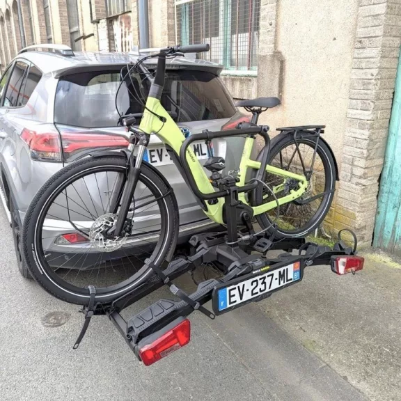 Nosič elektrobicyklov na ťažné zariadenie BuzzRack Scorpion Pro 2