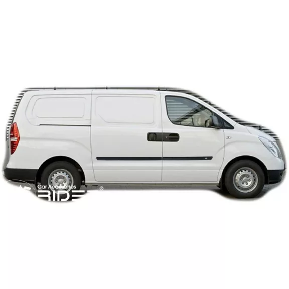 HYUNDAI H1 Bočné ochranné lišty na dvere (2008-2017)