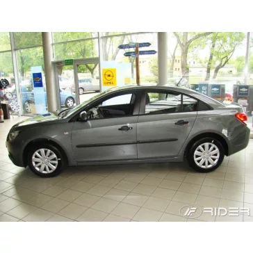   CHEVROLET CRUZE SEDAN Bočné ochranné lišty na dvere (2009-2011)