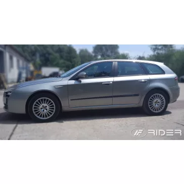   Alfa Romeo 159 2005-2011 (combi) Bočné ochranné lišty na dvere