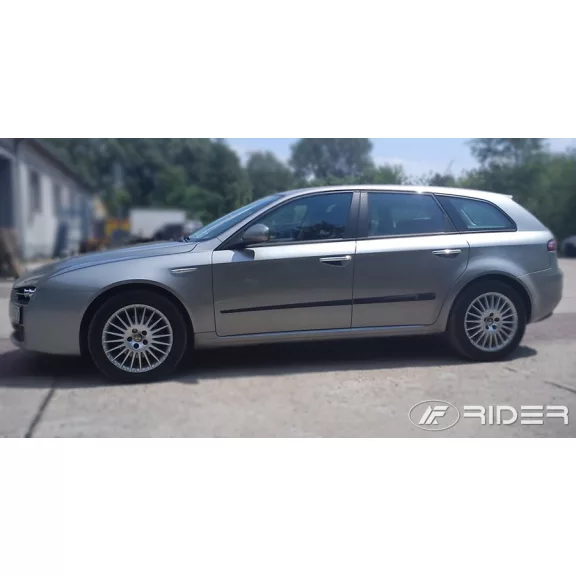 Alfa Romeo 159 2005-2011 (combi) Bočné ochranné lišty na dvere