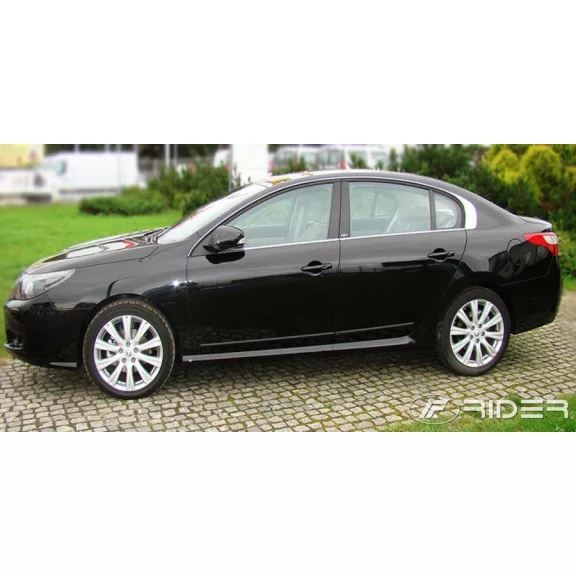 RENAULT LATITUDE (sedan) Bočné ochranné lišty na dvere (2011-2015)