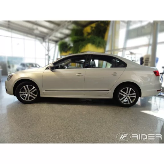 VW JETTA (sedan) Bočné ochranné lišty na dvere (2011-2019)