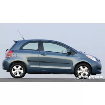   TOYOTA YARIS (XP90) (hatchback, 3 dverové) Bočné ochranné lišty na dvere (2005-2011)