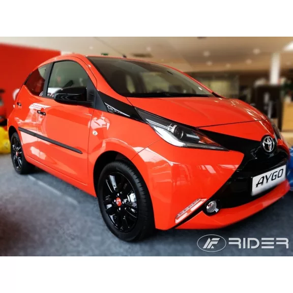 TOYOTA AYGO (hatchback) Bočné ochranné lišty na dvere (2014-2021)