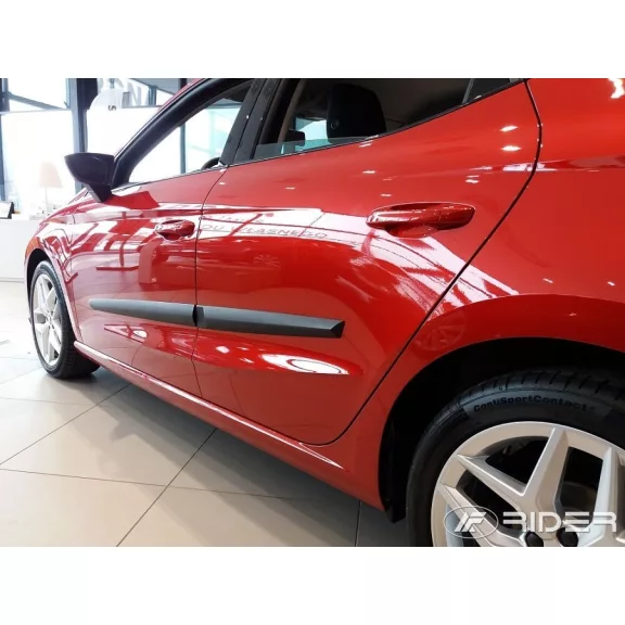 SEAT IBIZA Bočné ochranné lišty na dvere (2017-)