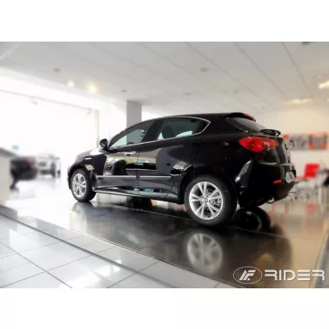   ALFA ROMEO GIULIETTA (hatchback) Bočné ochranné lišty na dvere (2010-2020)