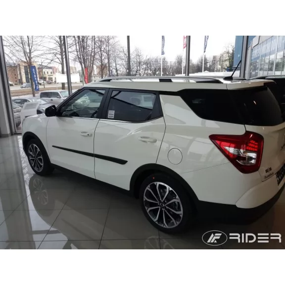 SSANGYONG XLV TIVOLI Bočné ochranné lišty na dvere (2015-2021)