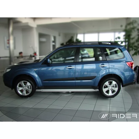 SUBARU FORESTER Bočné ochranné lišty na dvere (2008-2013)