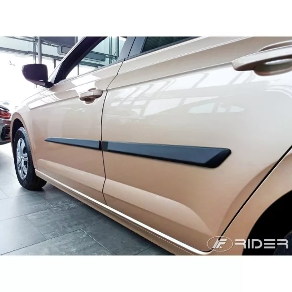 VW POLO MK6 (AW) Bočné ochranné lišty na dvere (2017-)