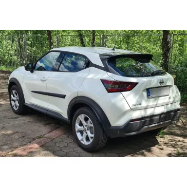NISSAN JUKE Bočné ochranné lišty na dvere (2020-)