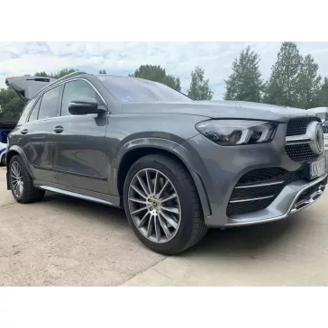   MERCEDES-BENZ GLE (V167) Bočné ochranné lišty na dvere (2019-)