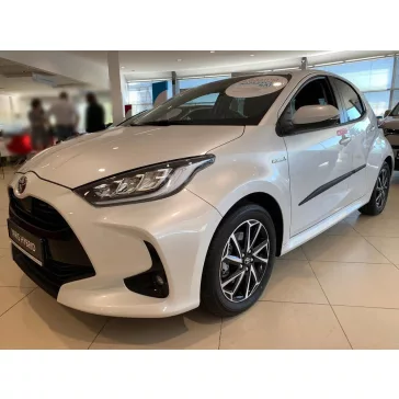   TOYOTA YARIS (XP210) Bočné ochranné lišty na dvere (2020-)