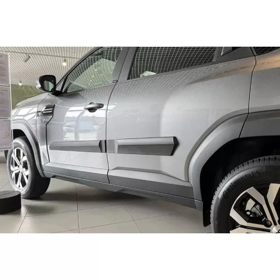 DACIA BIGSTER Bočné ochranné lišty na dvere (2024-)