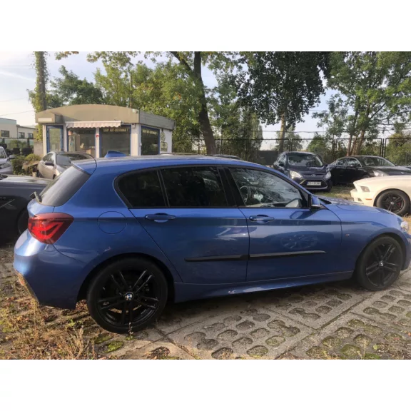 BMW 1 (F20) Bočné ochranné lišty na dvere (2011-2019)