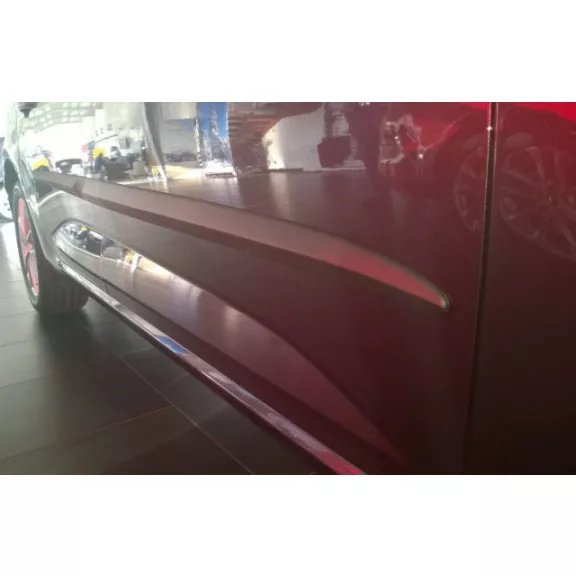 SKODA KAMIQ PAWA Bočné ochranné lišty na dvere (2019-)