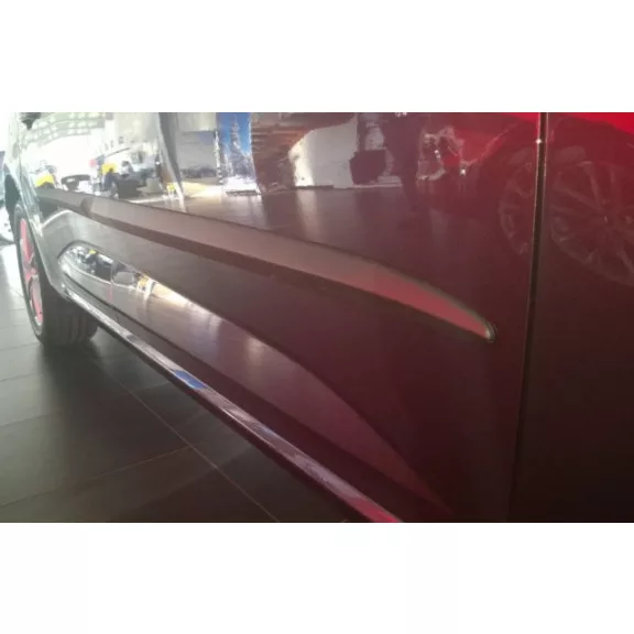 PEUGEOT 208 PAWA Bočné ochranné lišty na dvere (2019-)