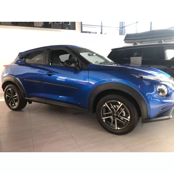 NISSAN JUKE PAWA Bočné ochranné lišty na dvere (2020-)