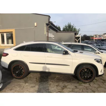   MERCEDES-BENZ GLE COUPE (C292) PAWA Bočné ochranné lišty na dvere (2015-2019)