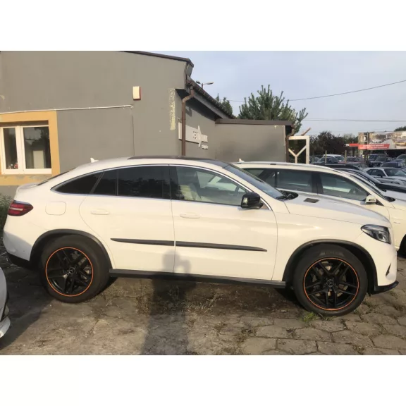 MERCEDES-BENZ GLE COUPE (C292) PAWA Bočné ochranné lišty na dvere (2015-2019)