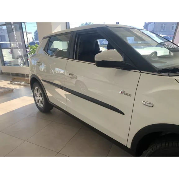 SSANGYONG TIVOLI PAWA Bočné ochranné lišty na dvere (2015-2023)