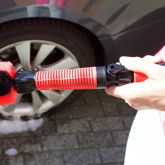Pingi Premium V2 kefa na čistenie kolies (prúd vody)