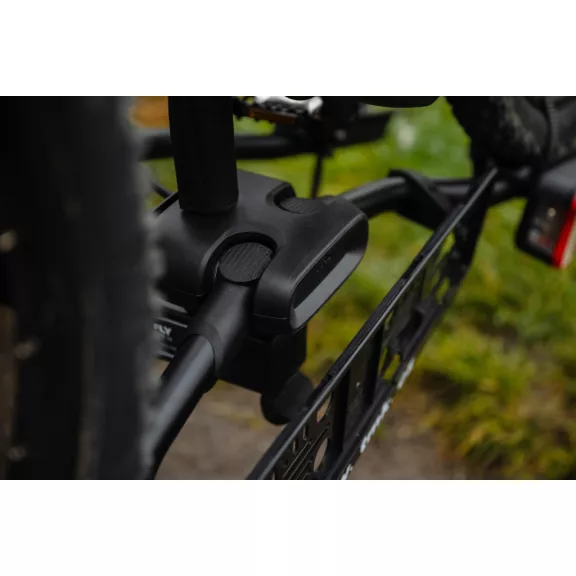 Nosič bicyklov na ťažné zariadenie TMK Fly 01 (čierny)